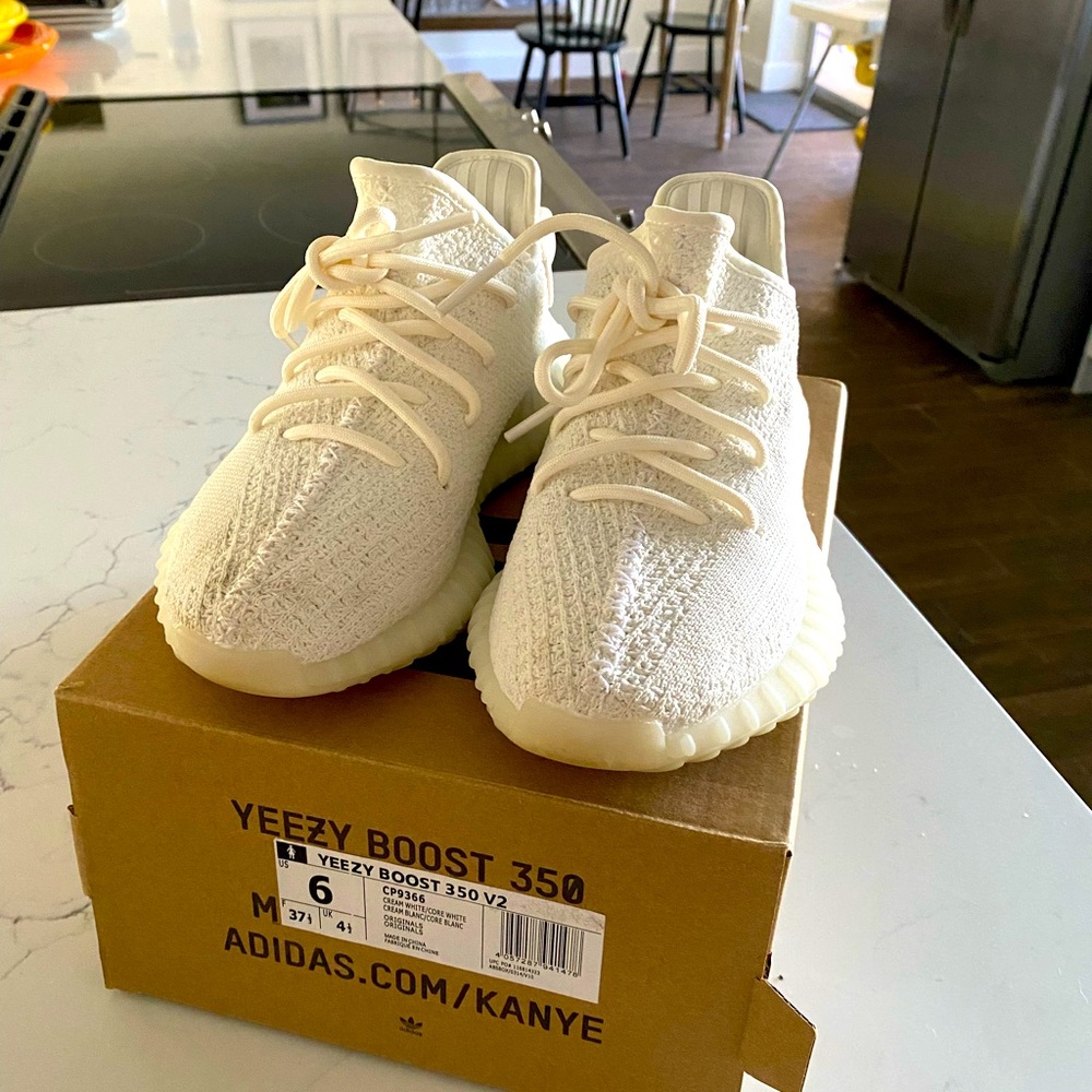 Adidas tennis shoes